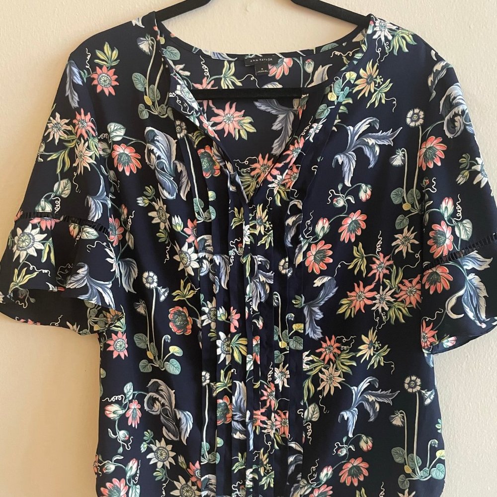Navy Floral Ann Taylor Blouse Size M
